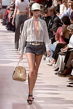 Look 18
